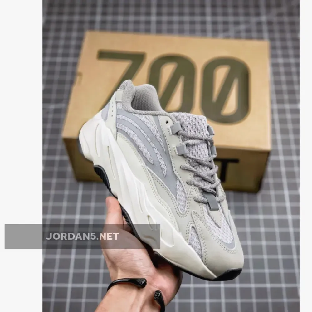adidas Yeezy 700 V2 “Static”  EF2829