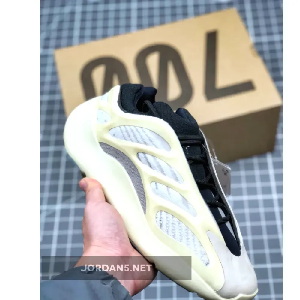 adidas Yeezy 700 V3 “Azael”  FW4980