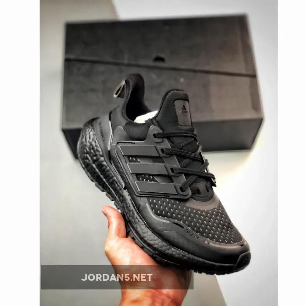 adidas Ultra Boost 21 Cold.RDY Triple Black  S23895
