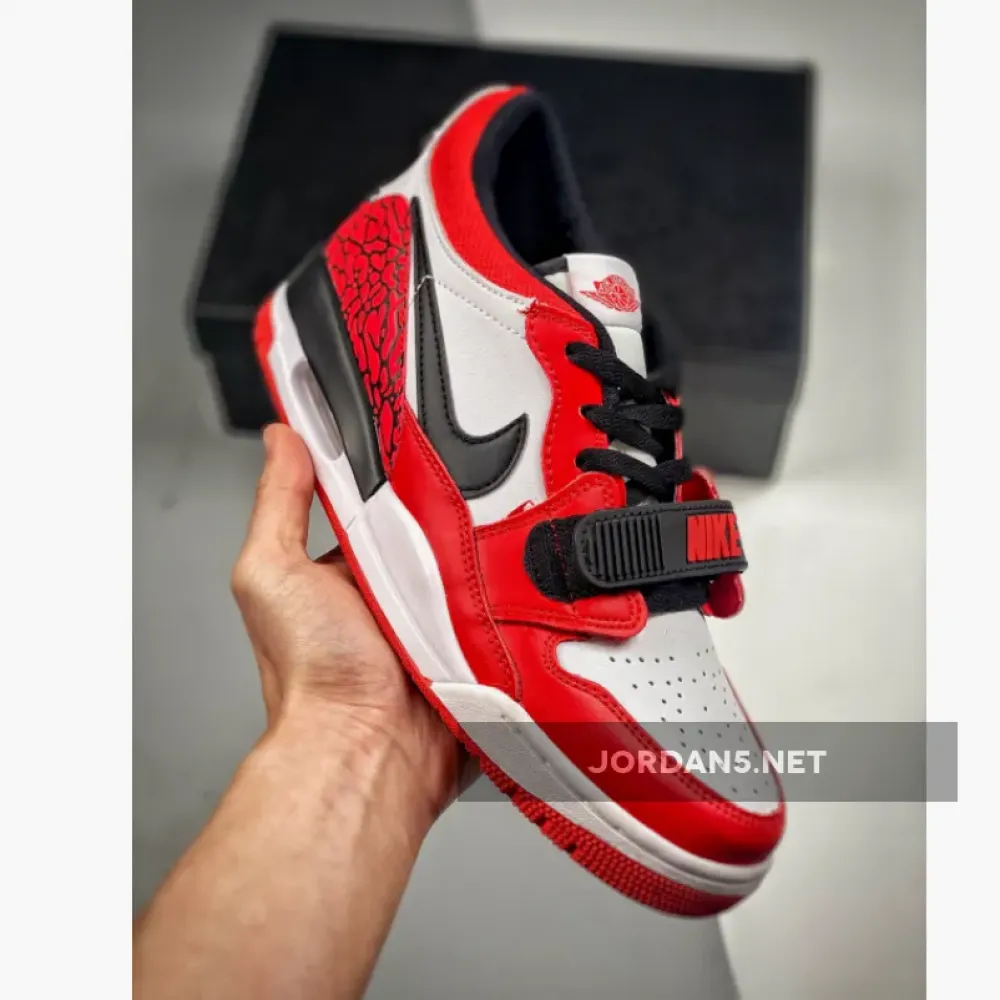 Jordan Legacy 312 Low “Chicago” White Red  CD7069-116