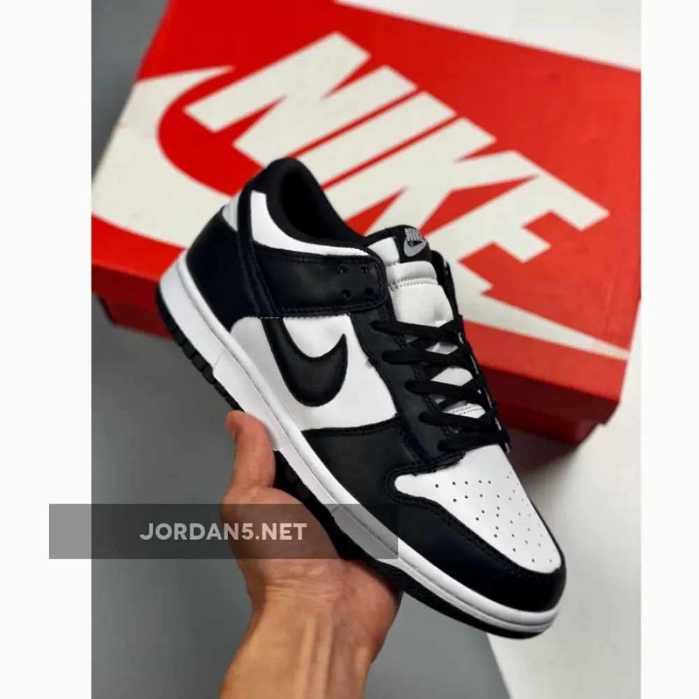 Nike Dunk Low “White/Black” DD1391-100