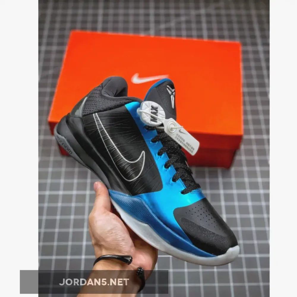 Nike Zoom Kobe 5 “Dark Knight” Black/Black-Dark Grey-Blue 386429-001