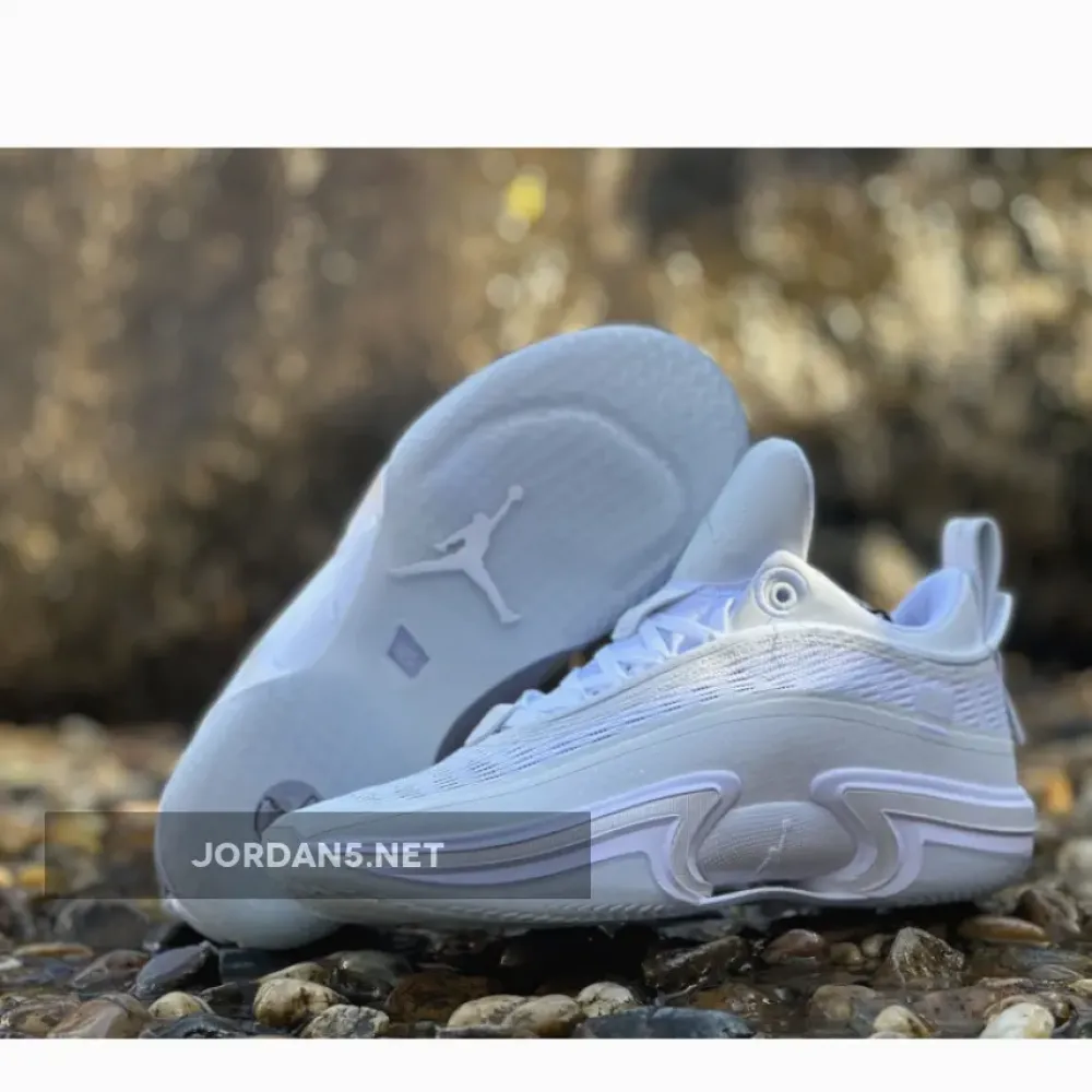 Air Jordan 36 Low “Pure Money”  DH0833-101