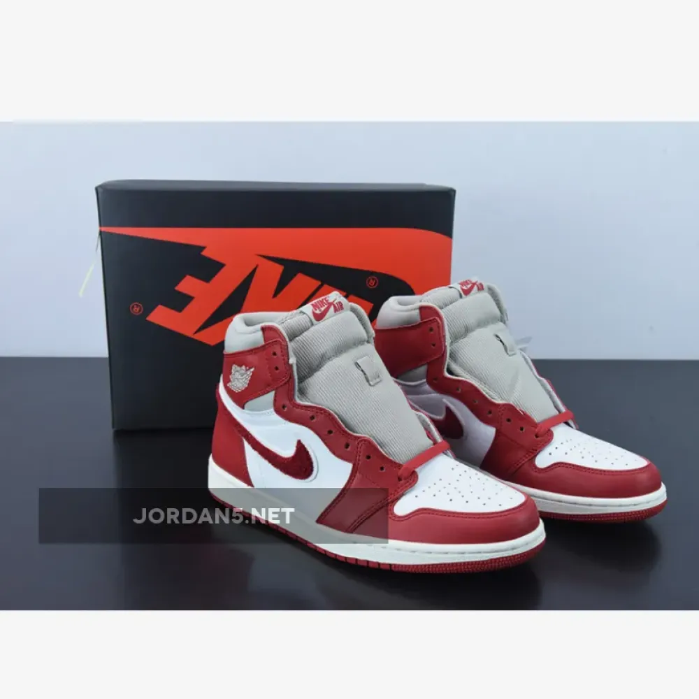 Air Jordan 1 Retro High OG ‘Chenille’ Light Iron Ore/Varsity Red-Sail DJ4891-061