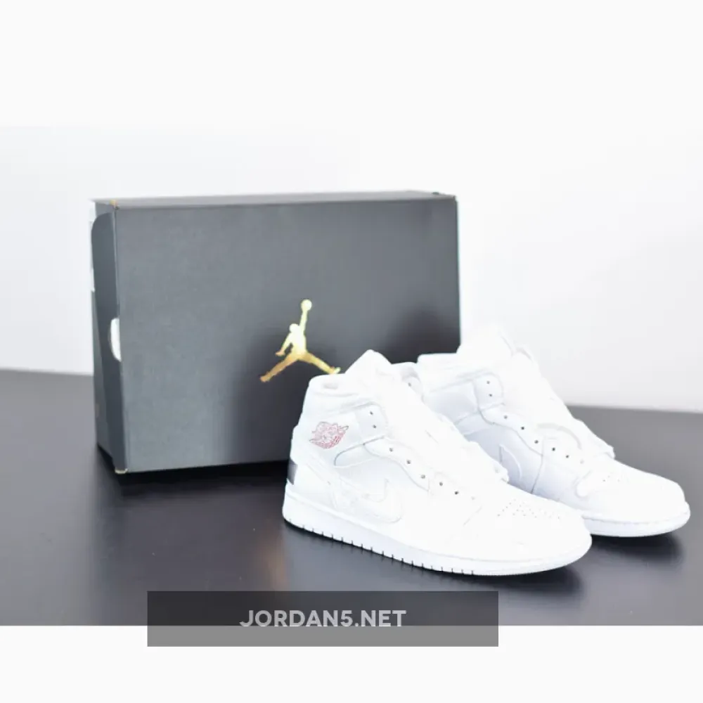 Air Jordan 1 Mid “Euro Tour”  CW7589-100