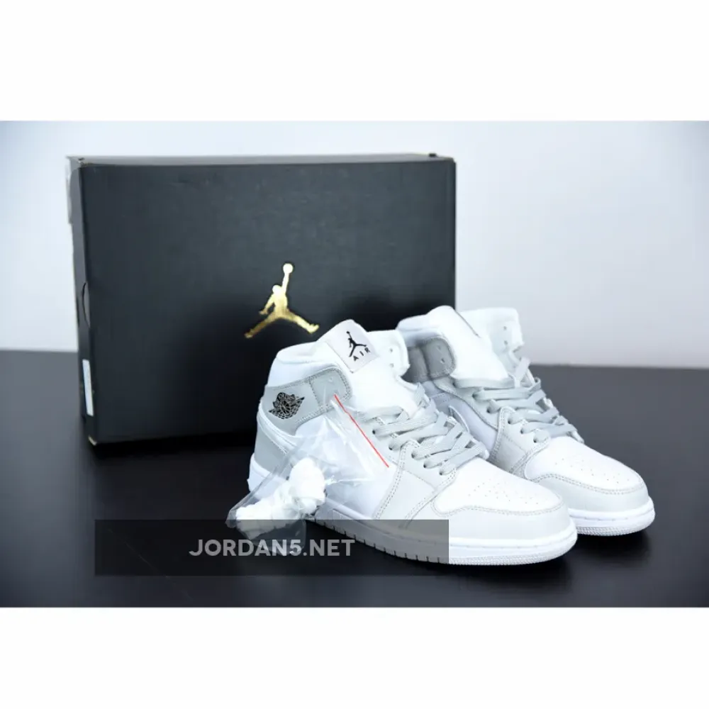 Air Jordan 1 Mid “Grey Camo”  DC9035-100