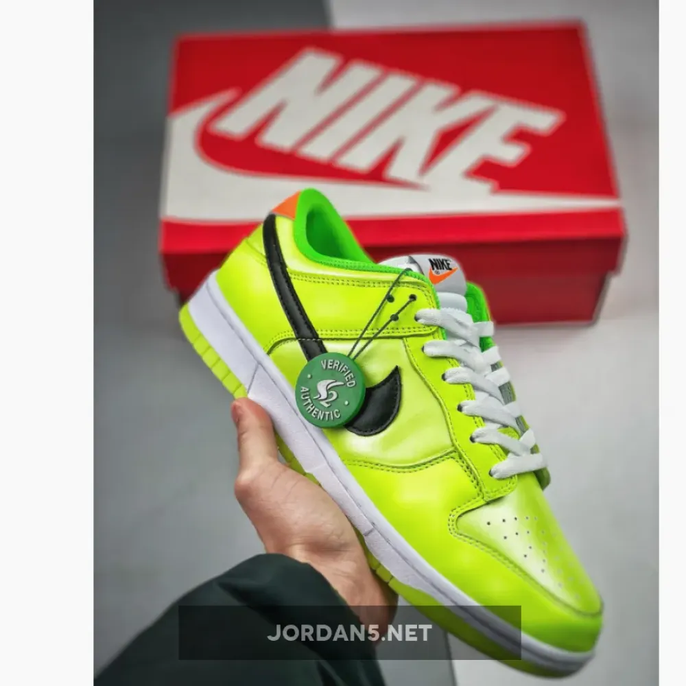 Nike Dunk Low “Glow in the Dark” Venom Green/Black-Glow  FJ4610-702