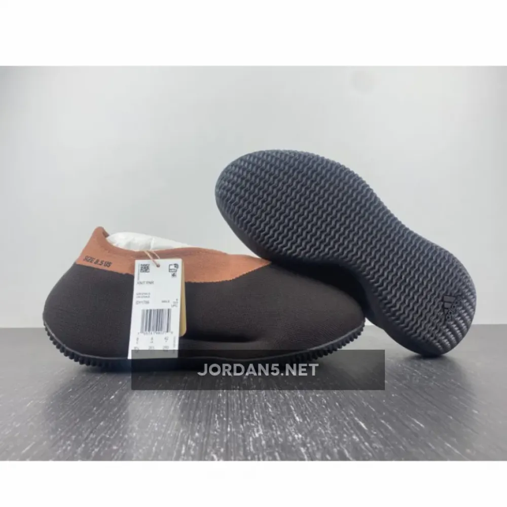 adidas Yeezy Knit Runner “Stone Carbon”  GY1759