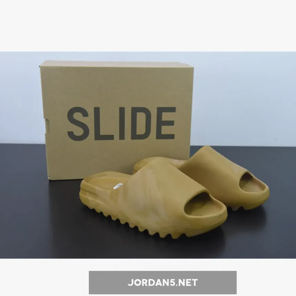 adidas Yeezy Slide “Ochre”  GW1931