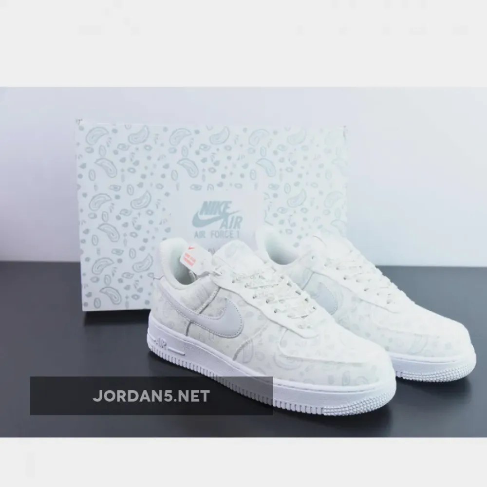 Custom Nike Air Force 1 Low White Paisley
