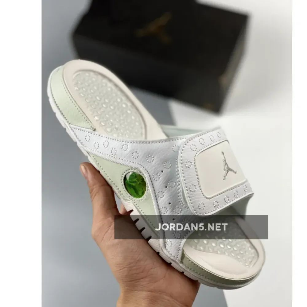 Jordan Hydro 13 Slide White/Metallic Silver  684915-100