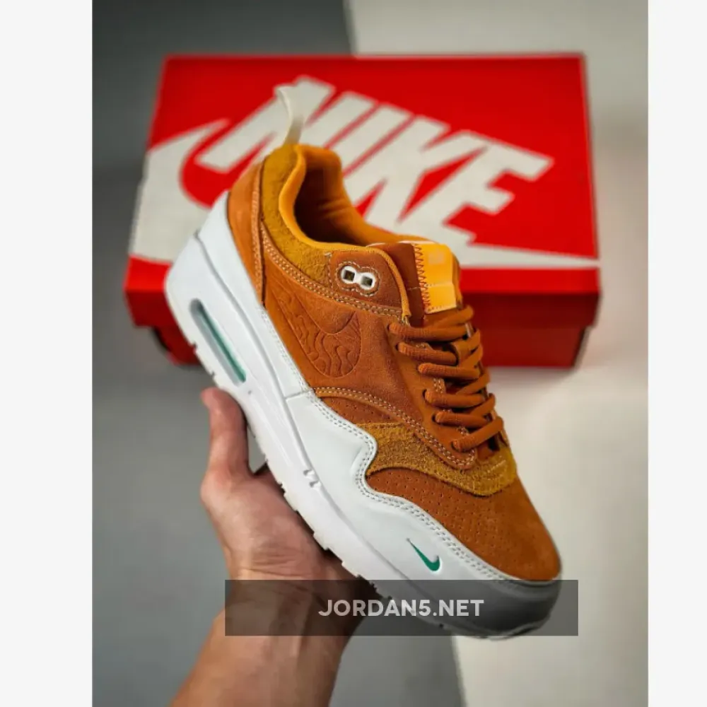 Serena Williams Design Crew x Nike Air Max 1 Monarch/White-Sundial  FQ4298-800