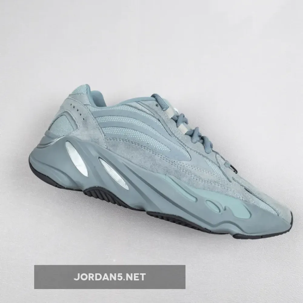 adidas Yeezy Boost 700 V2 “Hospital Blue”  FV8424
