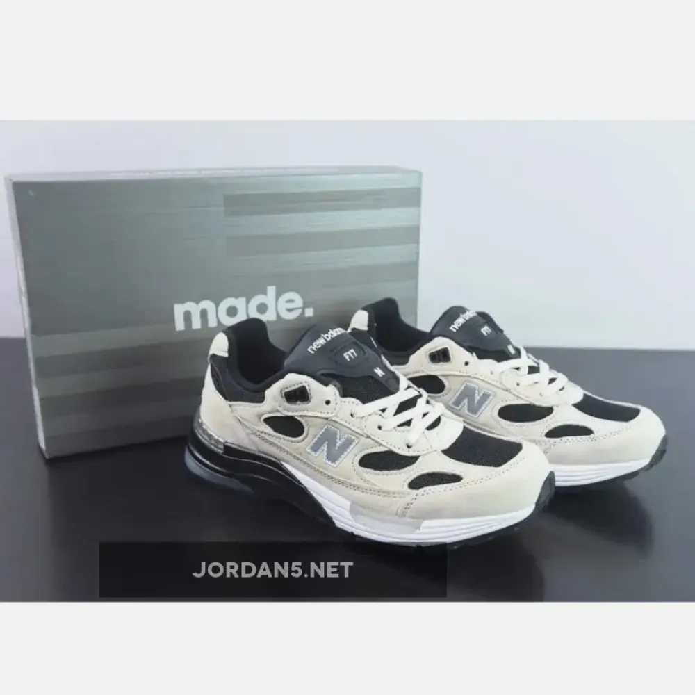 Studio FY7 x New Balance 992 M992FY7