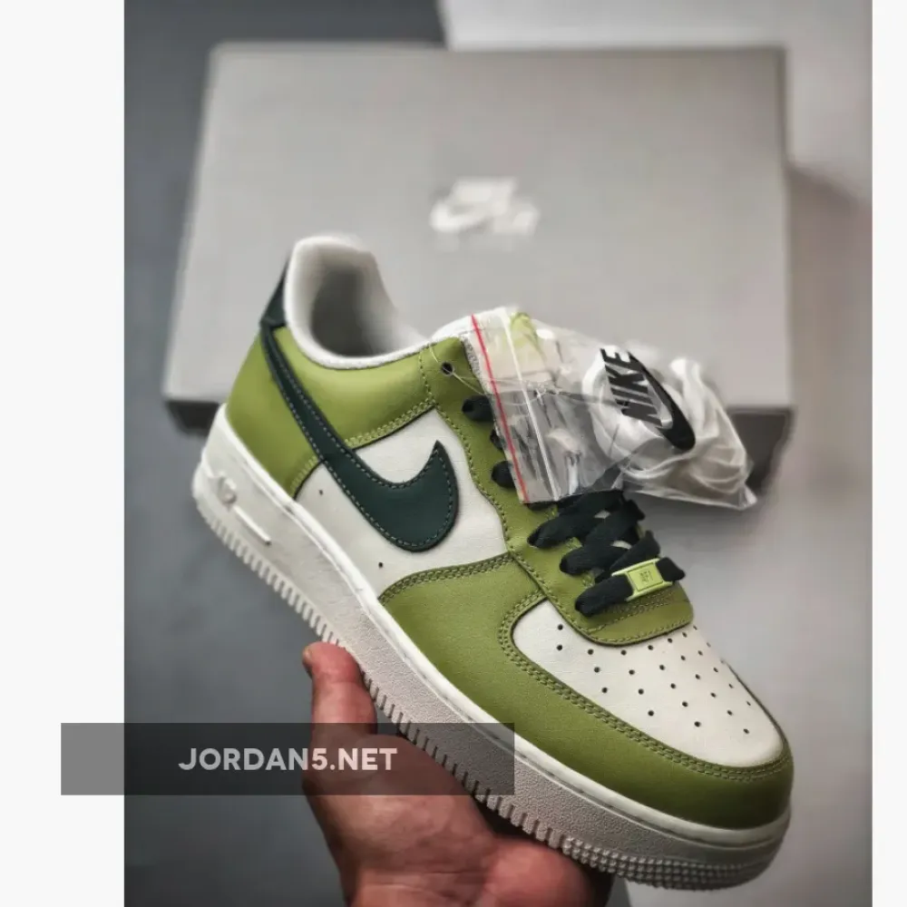 Nike Air Force 1 Low “Green Apple”  HJ3484-331