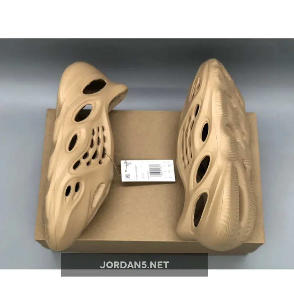 adidas Yeezy Foam Runner “Ochre” GW3354