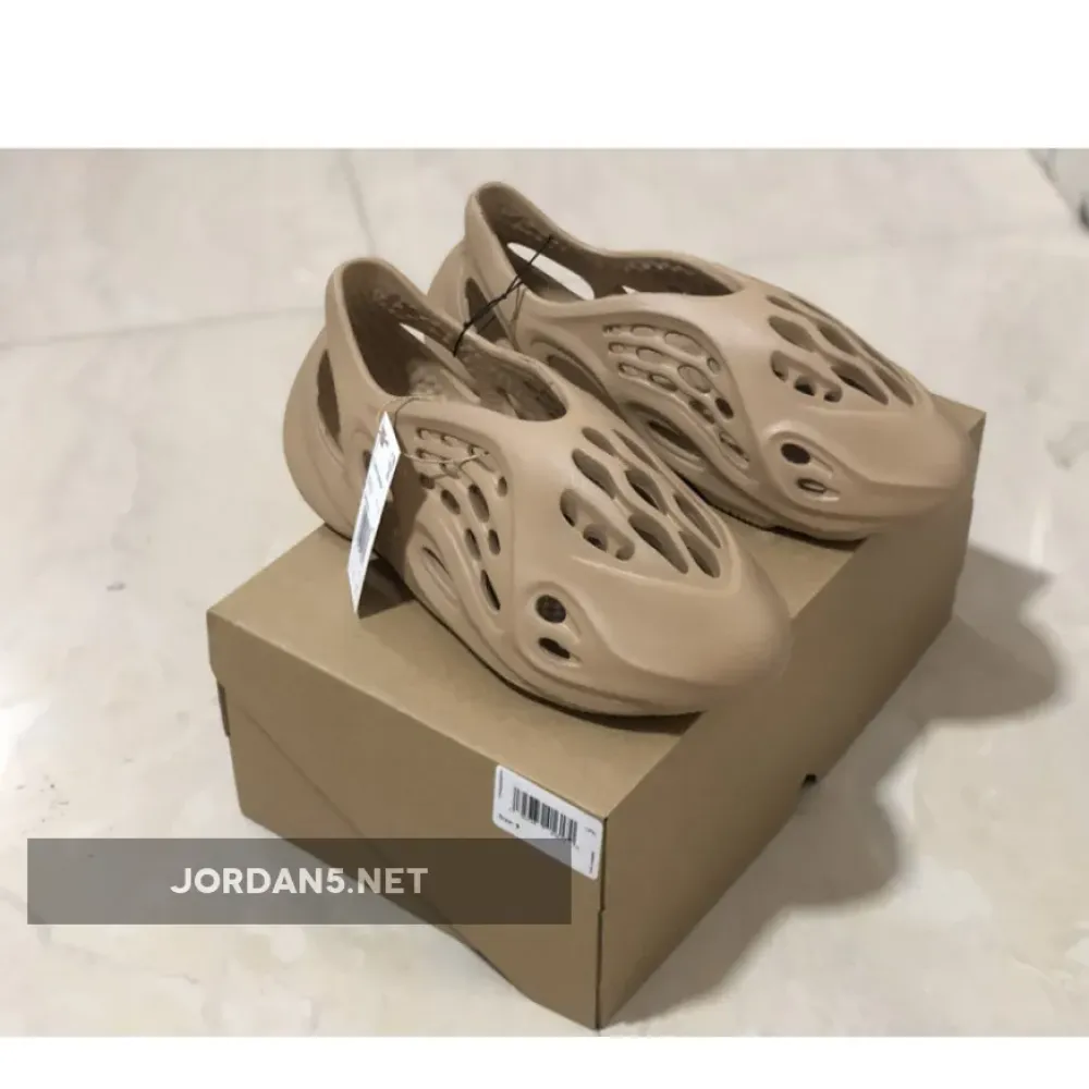 adidas Yeezy Foam Runner “Ochre” GW3354