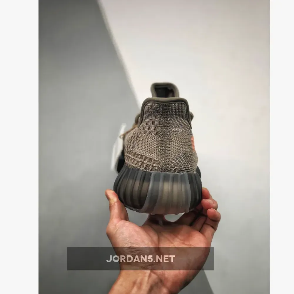 adidas Yeezy Boost 350 V2 “Ash Stone”  GW0089