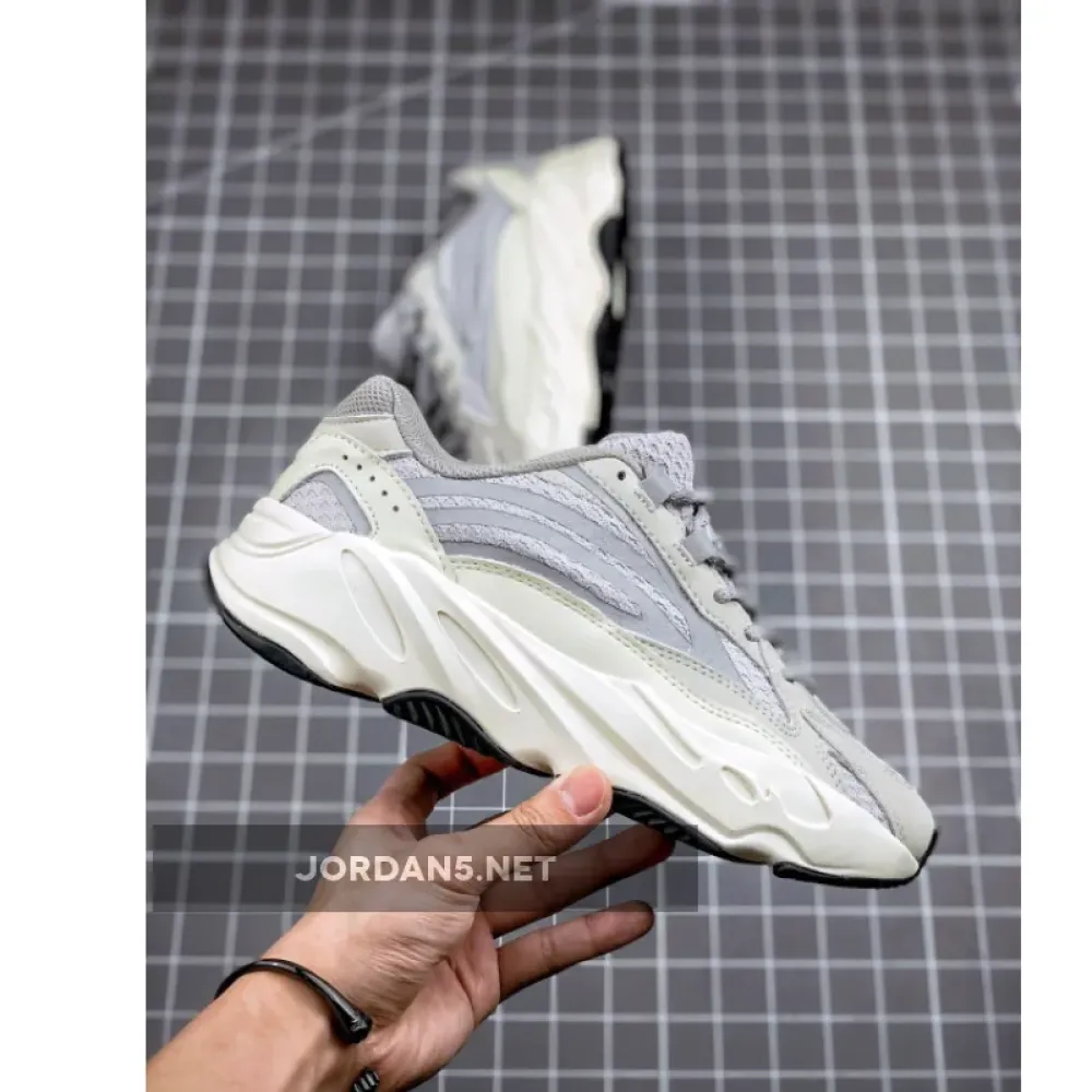 adidas Yeezy 700 V2 “Static”  EF2829
