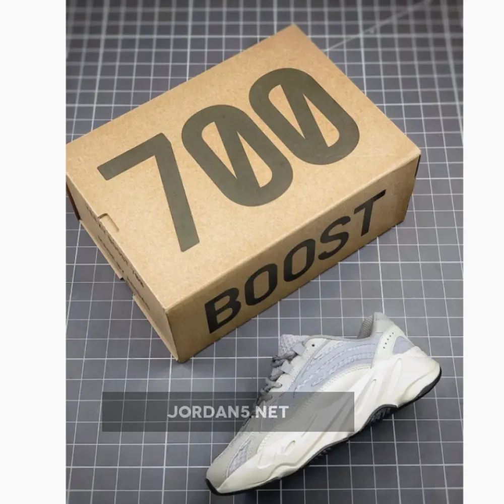 adidas Yeezy 700 V2 “Static”  EF2829