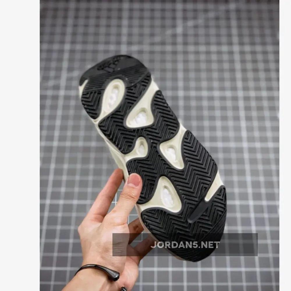 adidas Yeezy 700 V2 “Static”  EF2829