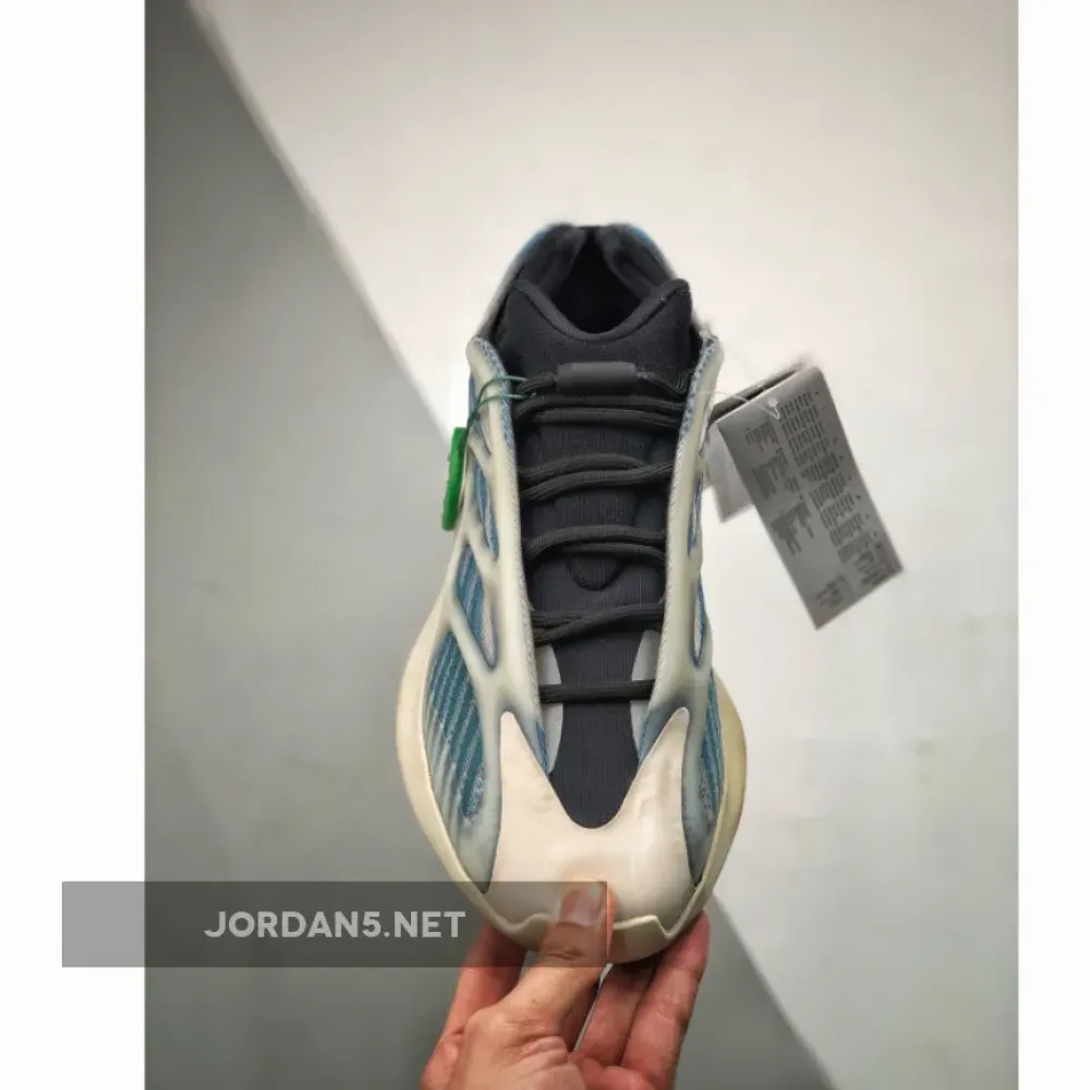 adidas Yeezy 700 V3 “Kyanite” 1680507362