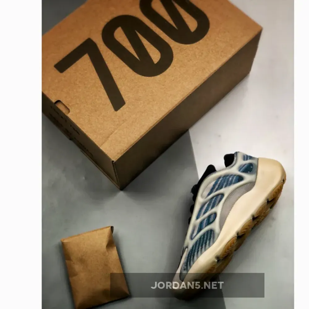 adidas Yeezy 700 V3 “Kyanite” 1680507362
