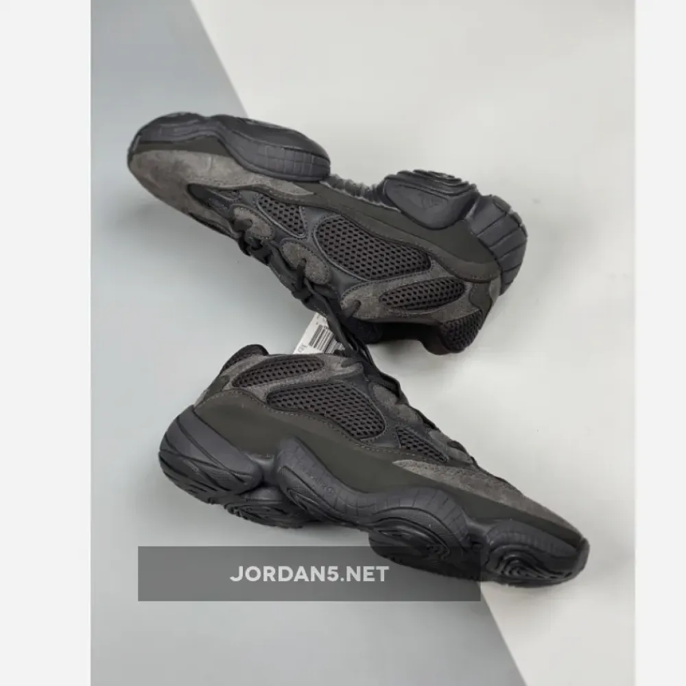 adidas Yeezy 500 “Utility Black”  F36640