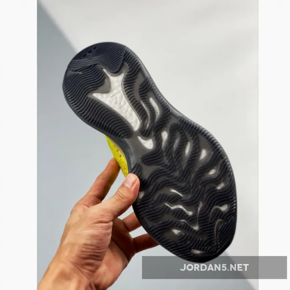 adidas Yeezy Boost 380 Hylte Glow  FZ4990