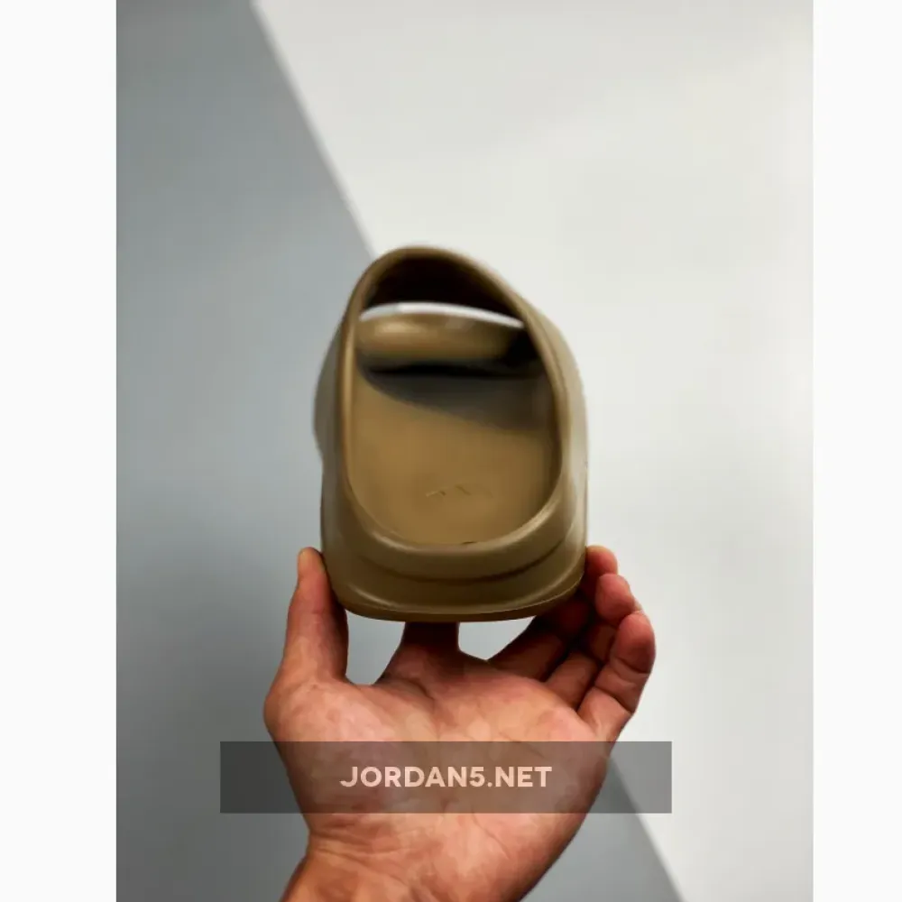 adidas Yeezy Slide Brown 1680509831