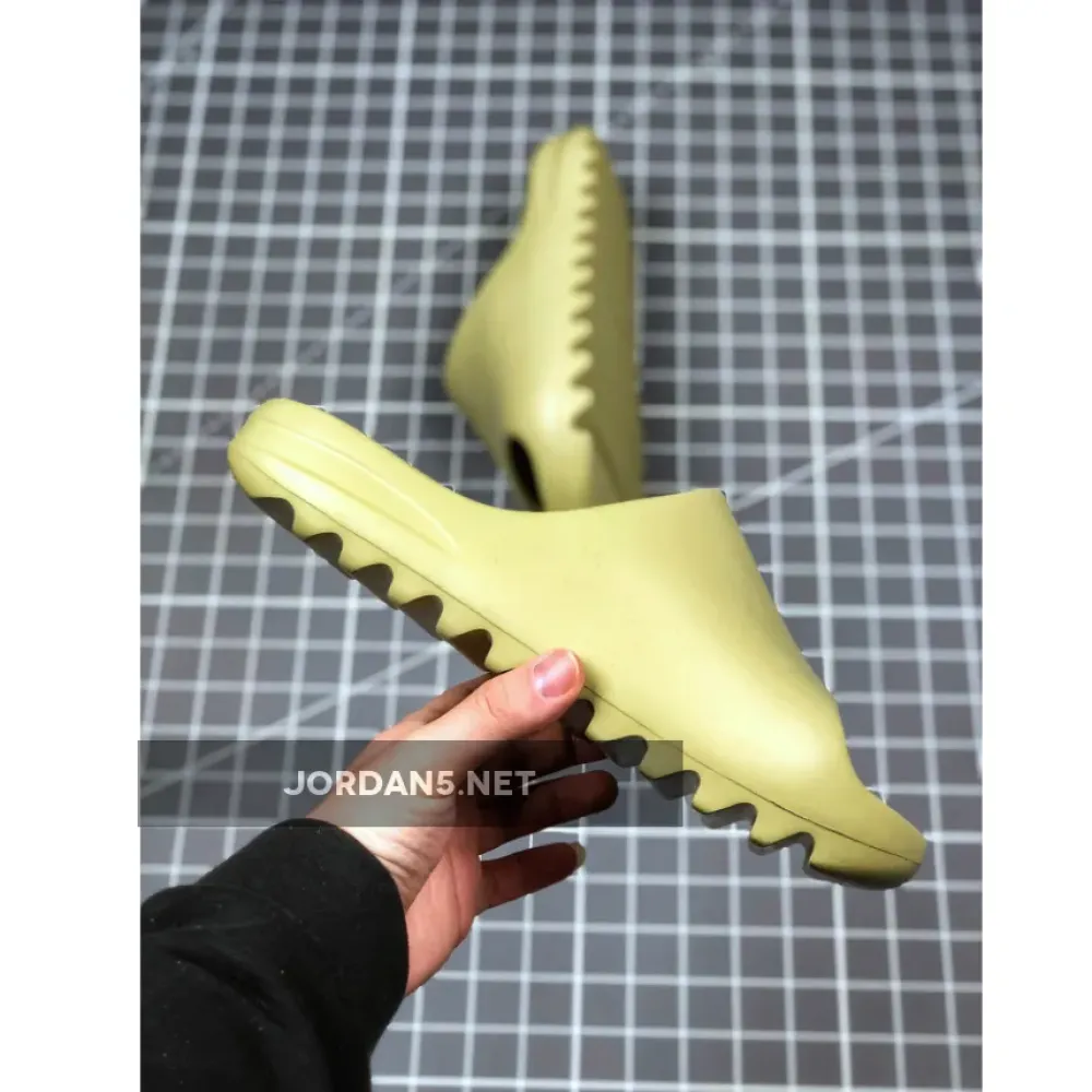 adidas Yeezy Slide Resin  FX0494