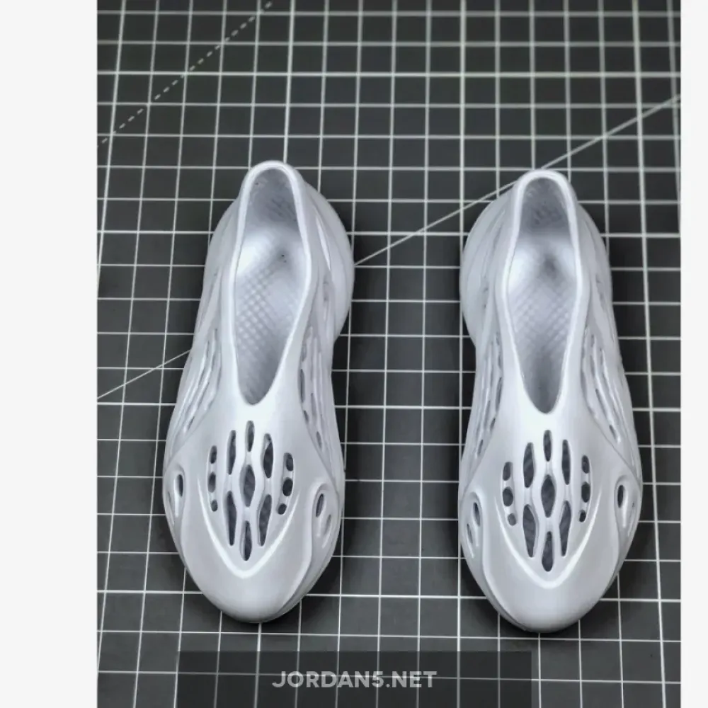 adidas Yeezy Foam Runner White 1680510088