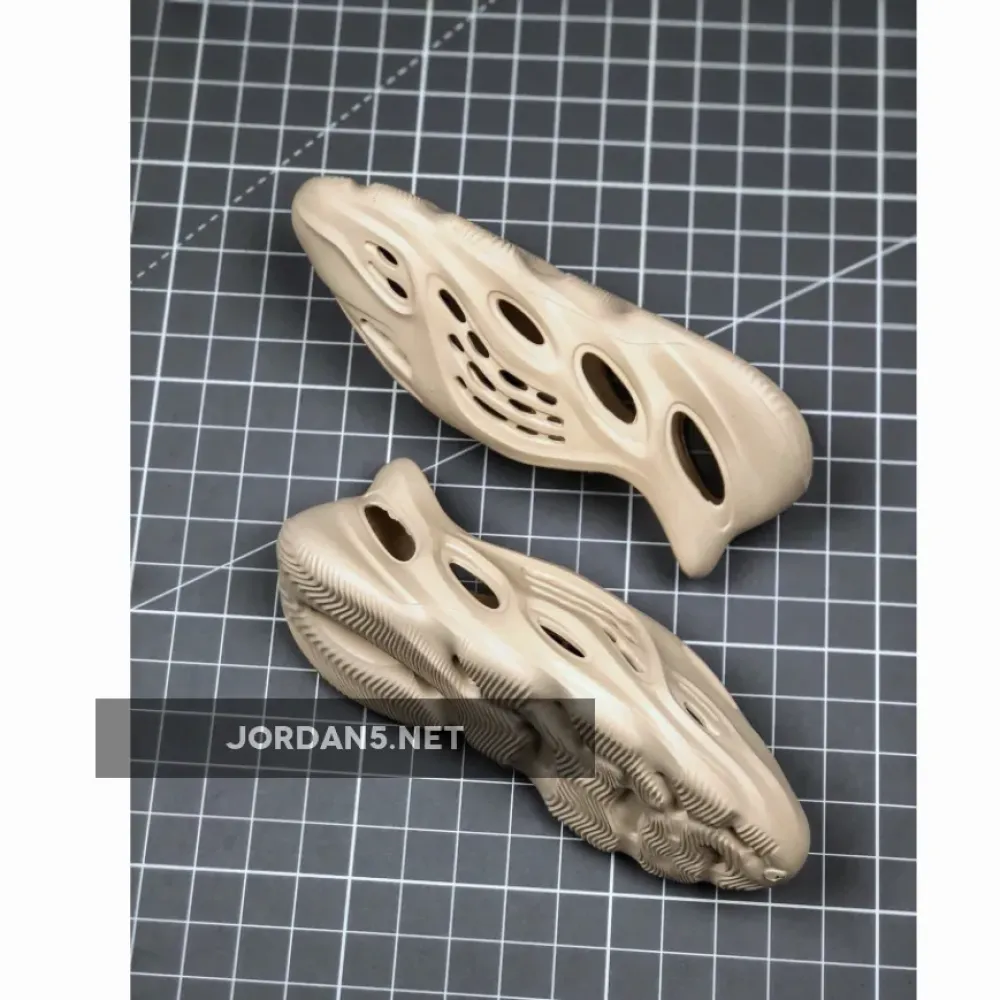 adidas Yeezy Foam Runner Khaki 1680510089
