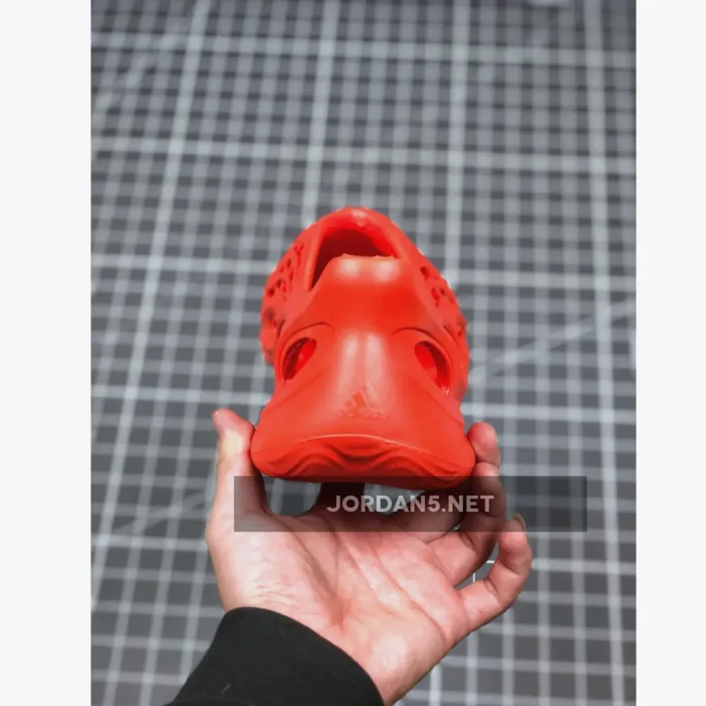 adidas Yeezy Foam Runner Red 1680510091