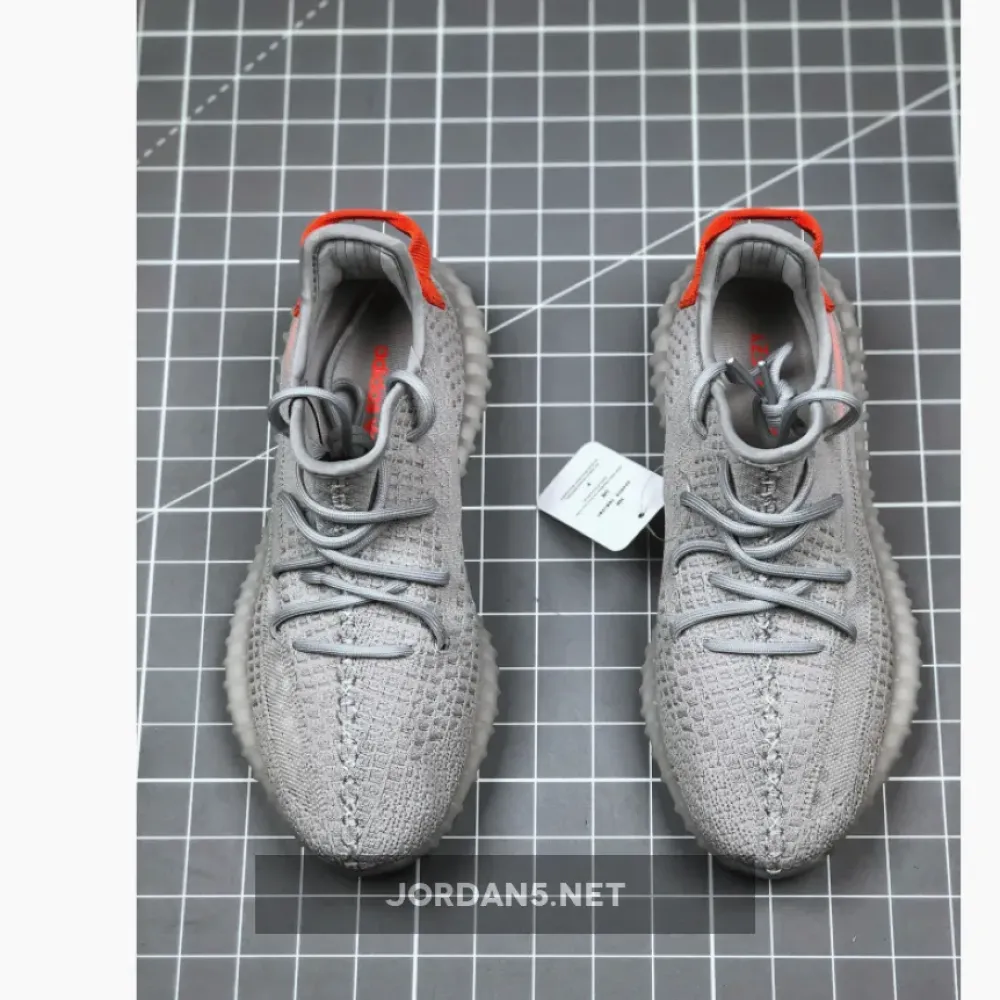 adidas Yeezy Boost 350 v2 “Tail Light”  FX9017