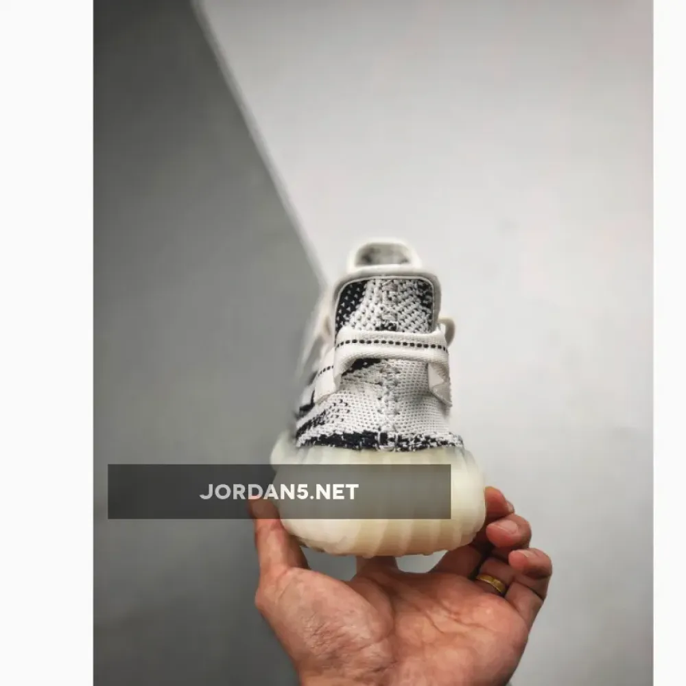 adidas Yeezy Boost 350 V2 “Zebra”  CP9654