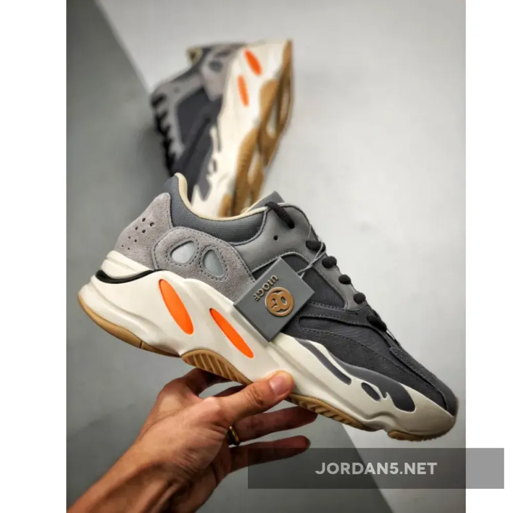 adidas Yeezy Boost 700 ‘Magnet’  FV9922