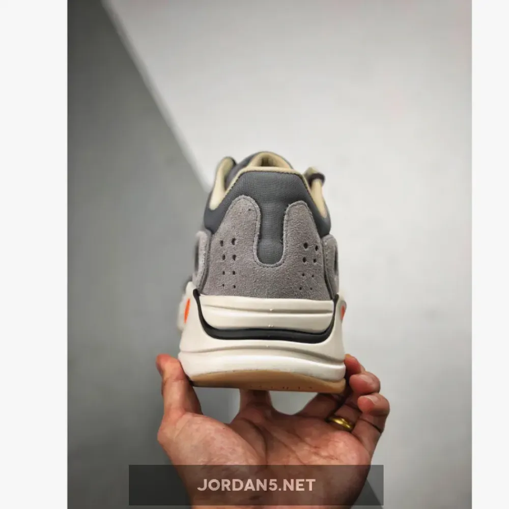 adidas Yeezy Boost 700 ‘Magnet’  FV9922