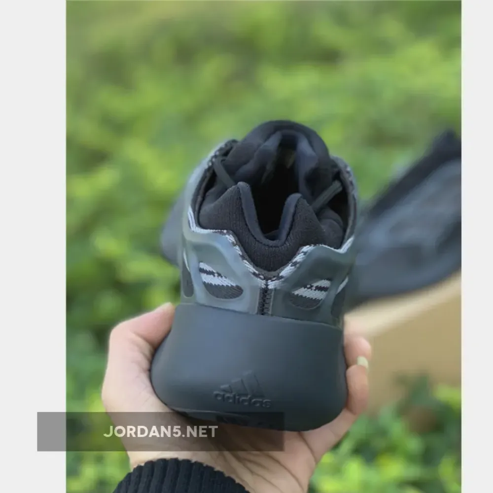 adidas Yeezy 700 V3 “Alvah”  H67799