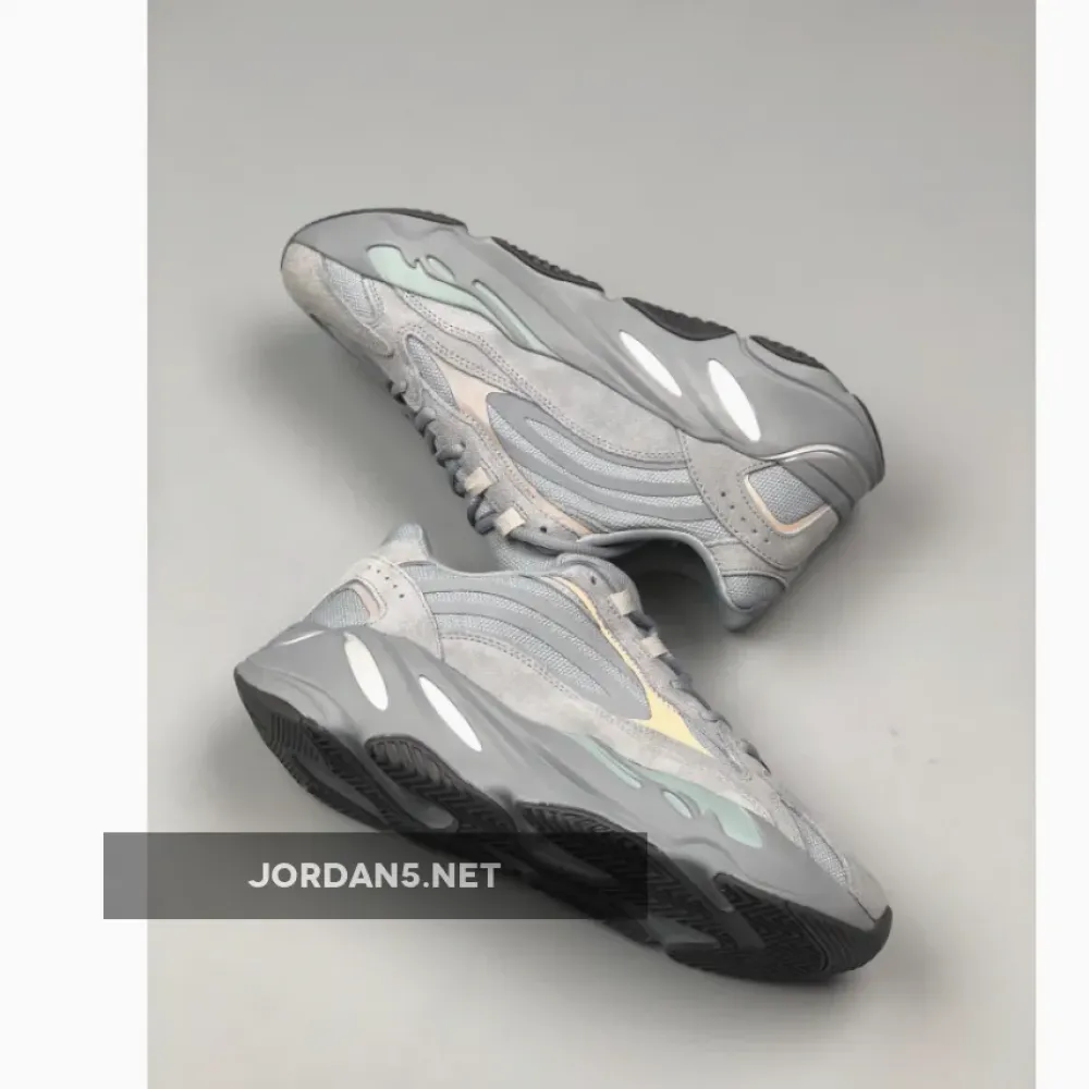 adidas Yeezy Boost 700 V2 “Hospital Blue”  FV8424