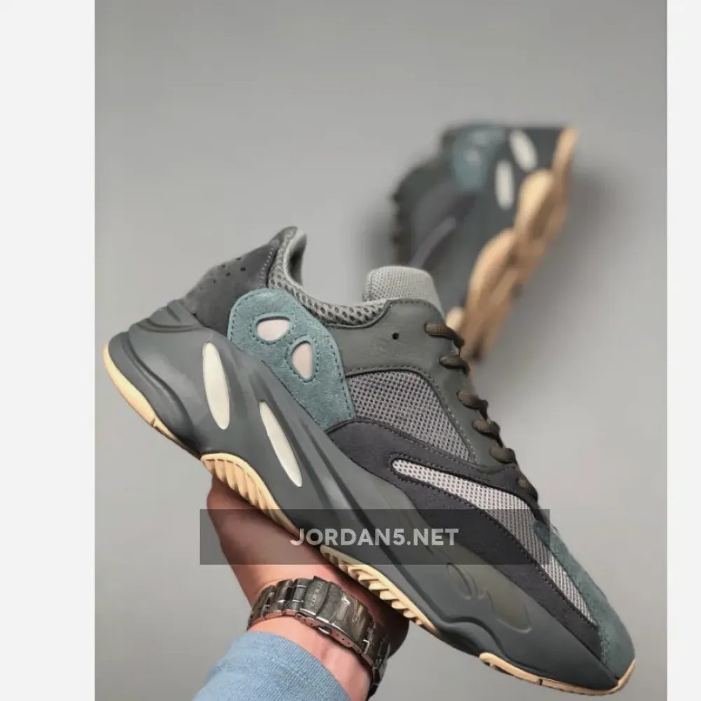 adidas Yeezy Boost 700 “Teal Blue”  FW2499