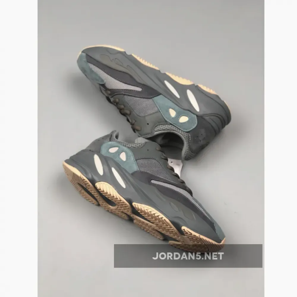 adidas Yeezy Boost 700 “Teal Blue”  FW2499