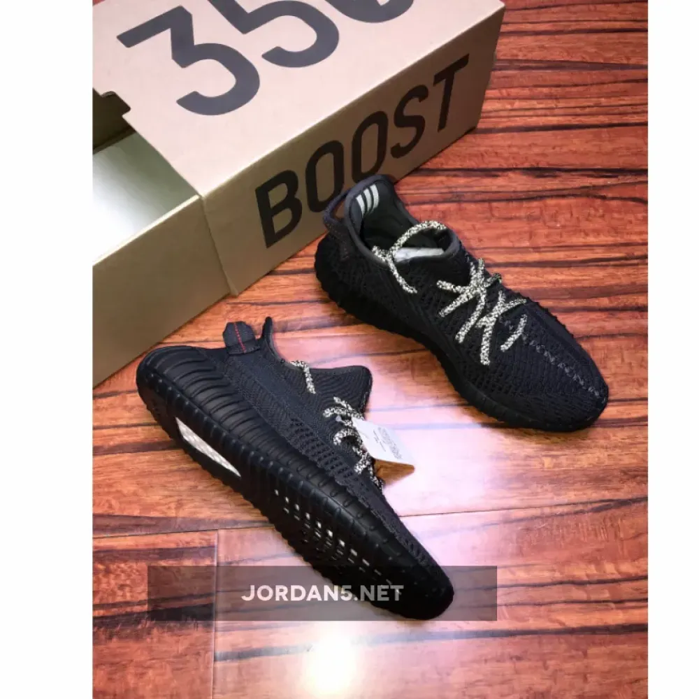 adidas Yeezy Boost 350 V2 Triple Black  FU9006