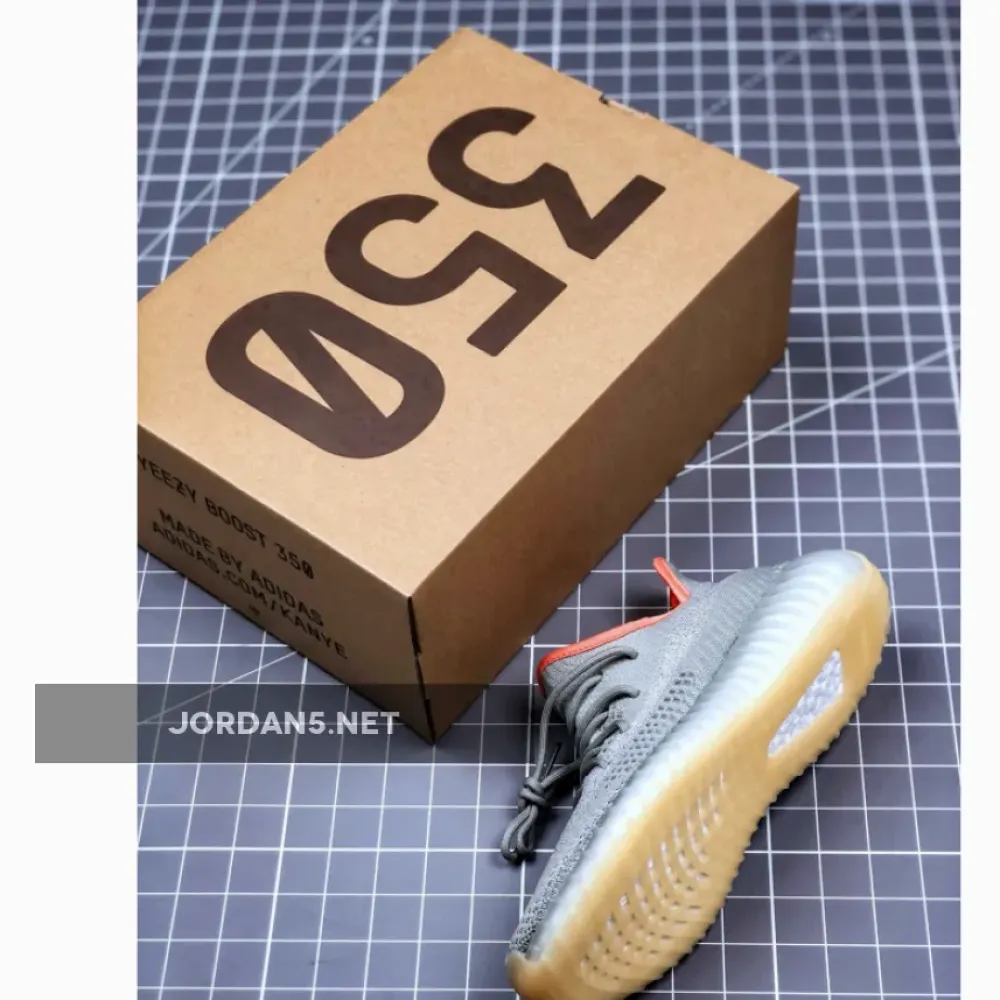 adidas Yeezy Boost 350 V2 “Desert Sage” FX9035