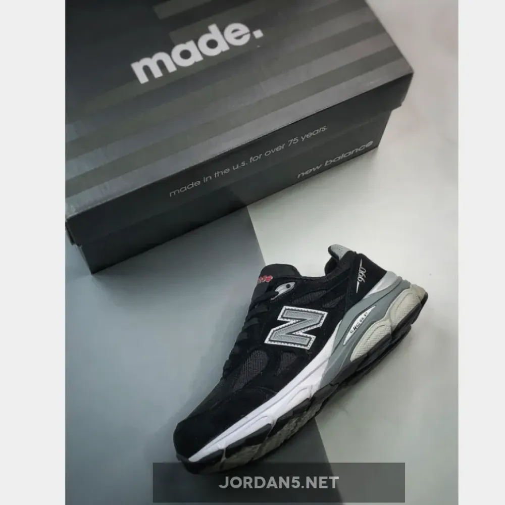New Balance 990v3 Black M990BS3