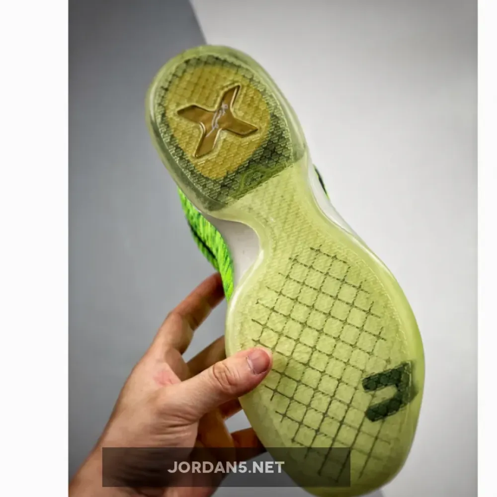 NIKEiD Kobe 10 Elite Low “Grinch” Multi-Color  802817-993