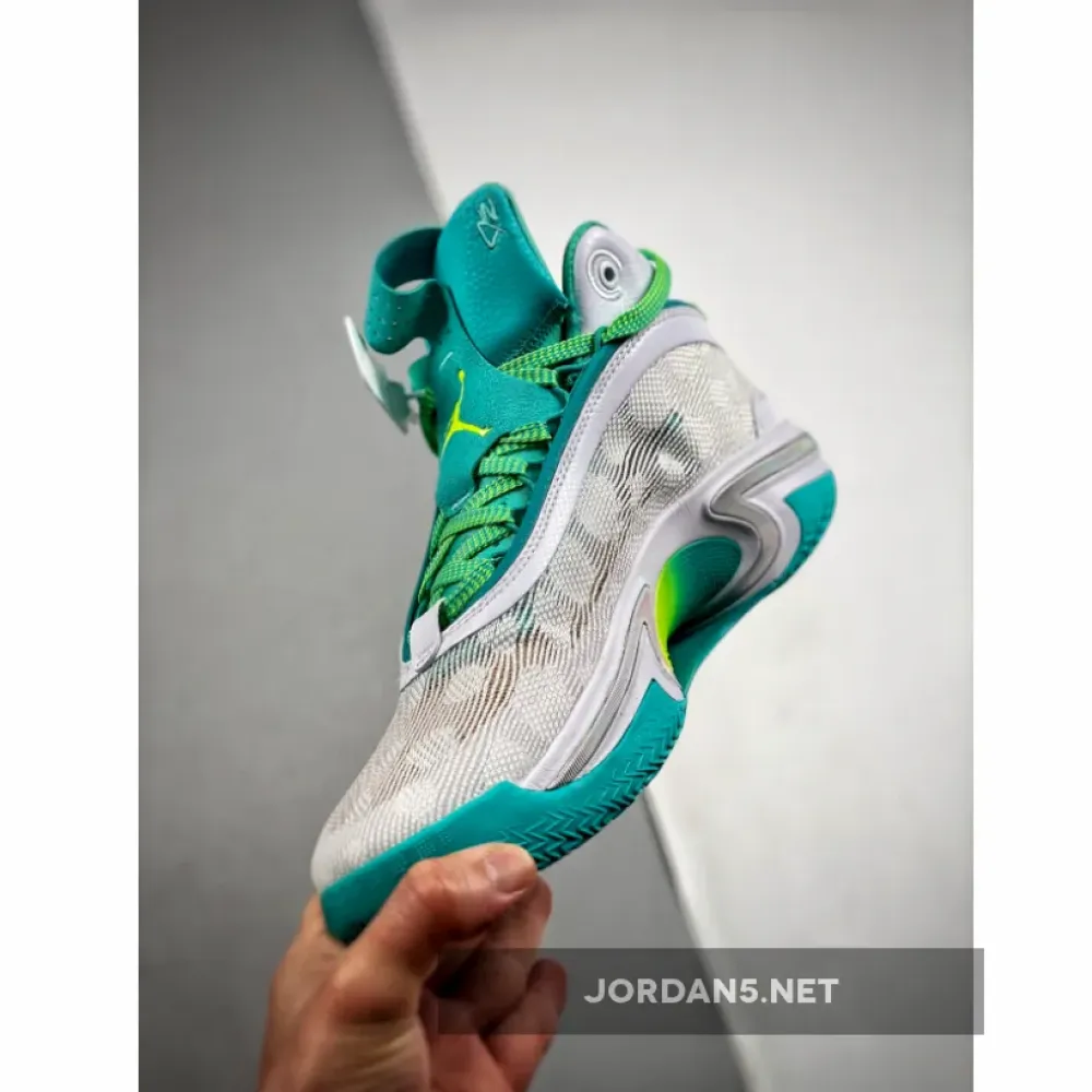 Air Jordan 36 “Guo Ailun”  DM0796-107