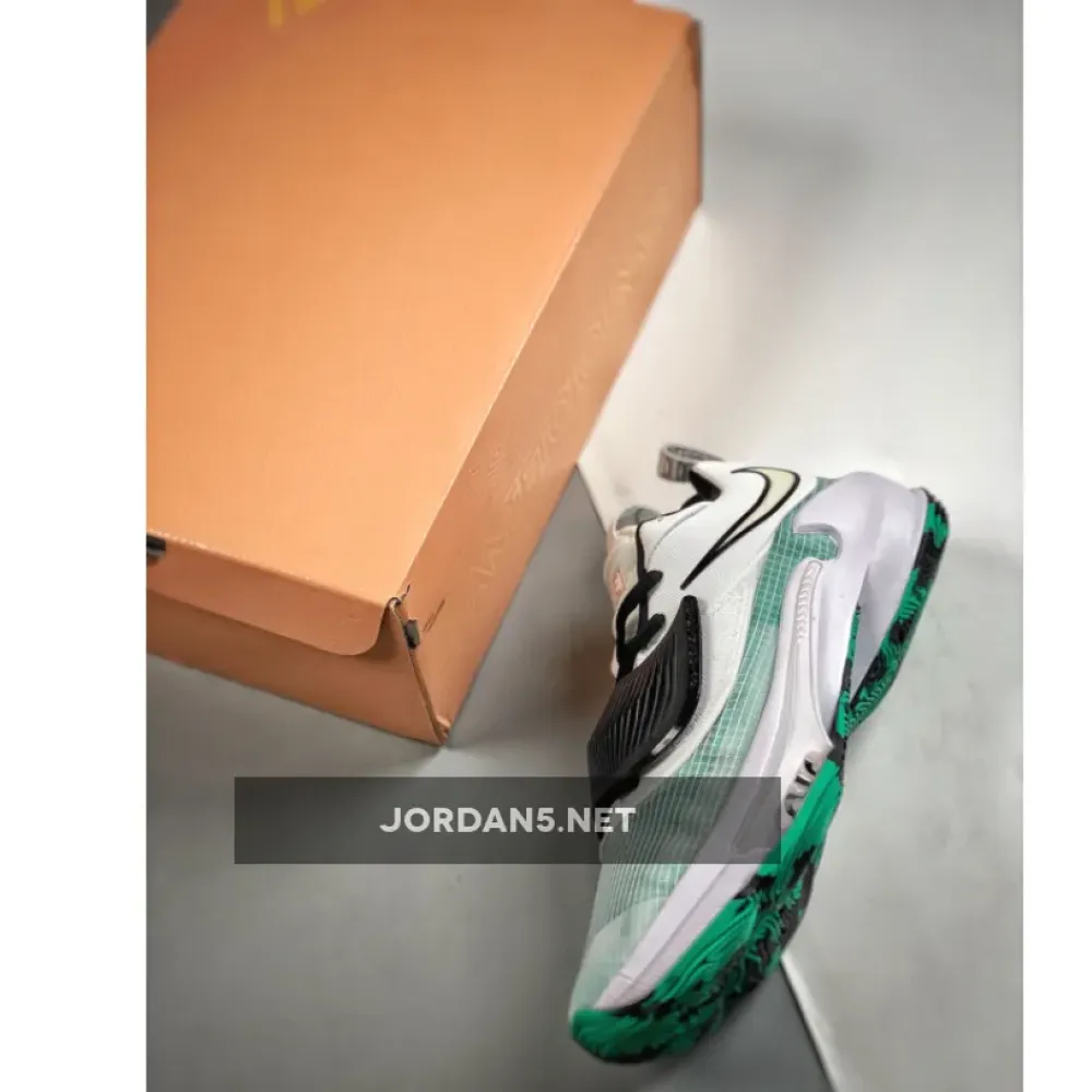 Nike Zoom Freak 3 Black/White-Blue  DA0695-101