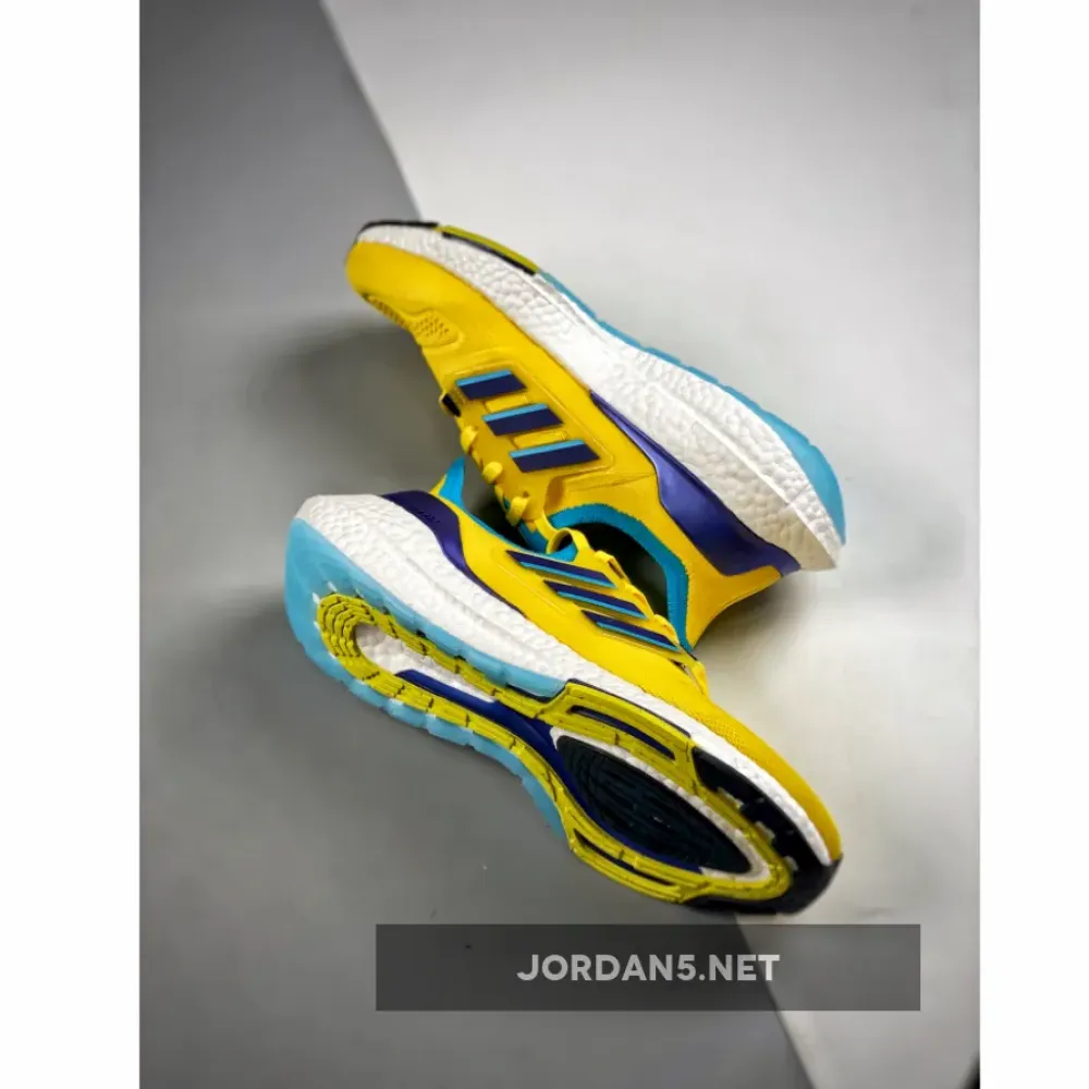adidas Ultra Boost 2022 Yellow/Legacy Indigo-Sky Rush GW1710