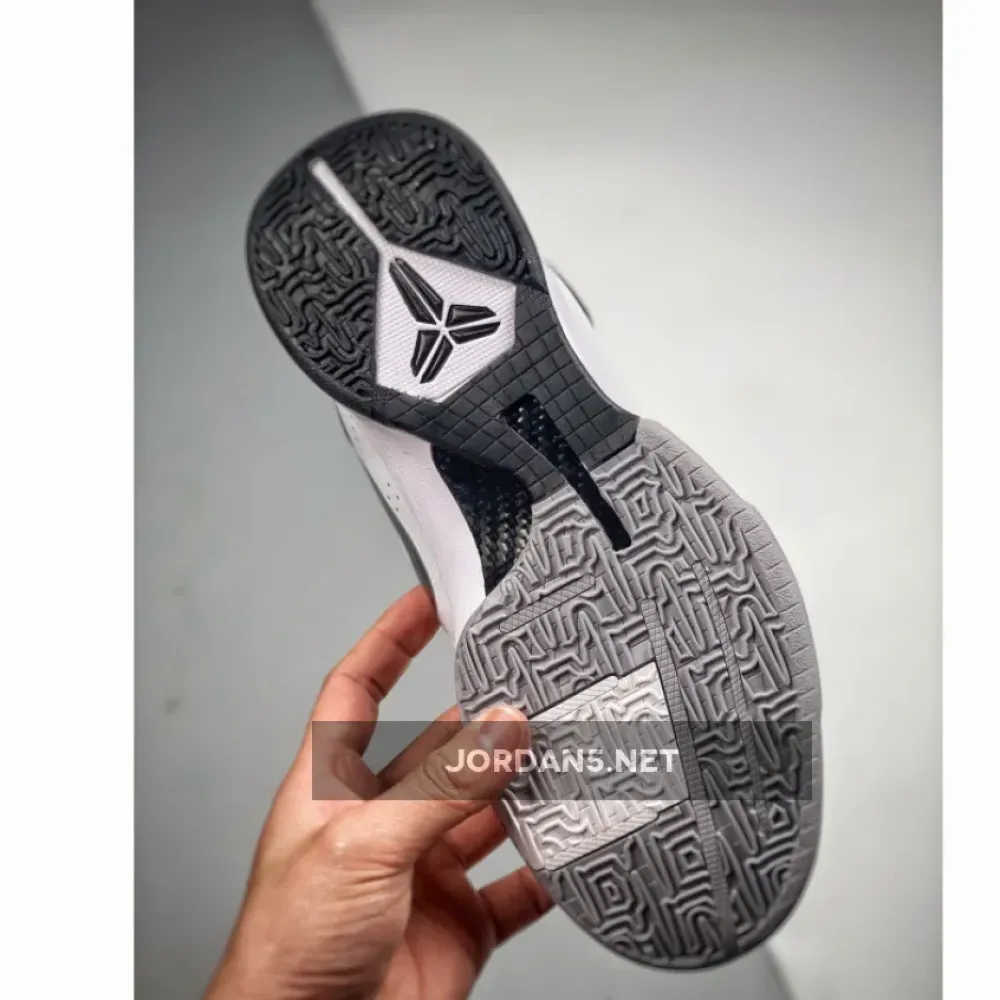 Nike Zoom Kobe 5 TB ‘White Black’  407710-100